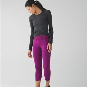 Lululemon Regal‎ Plum Paradise Geo Real Quick Tight Legging Size 4